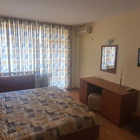 Diamond Hotel 3*